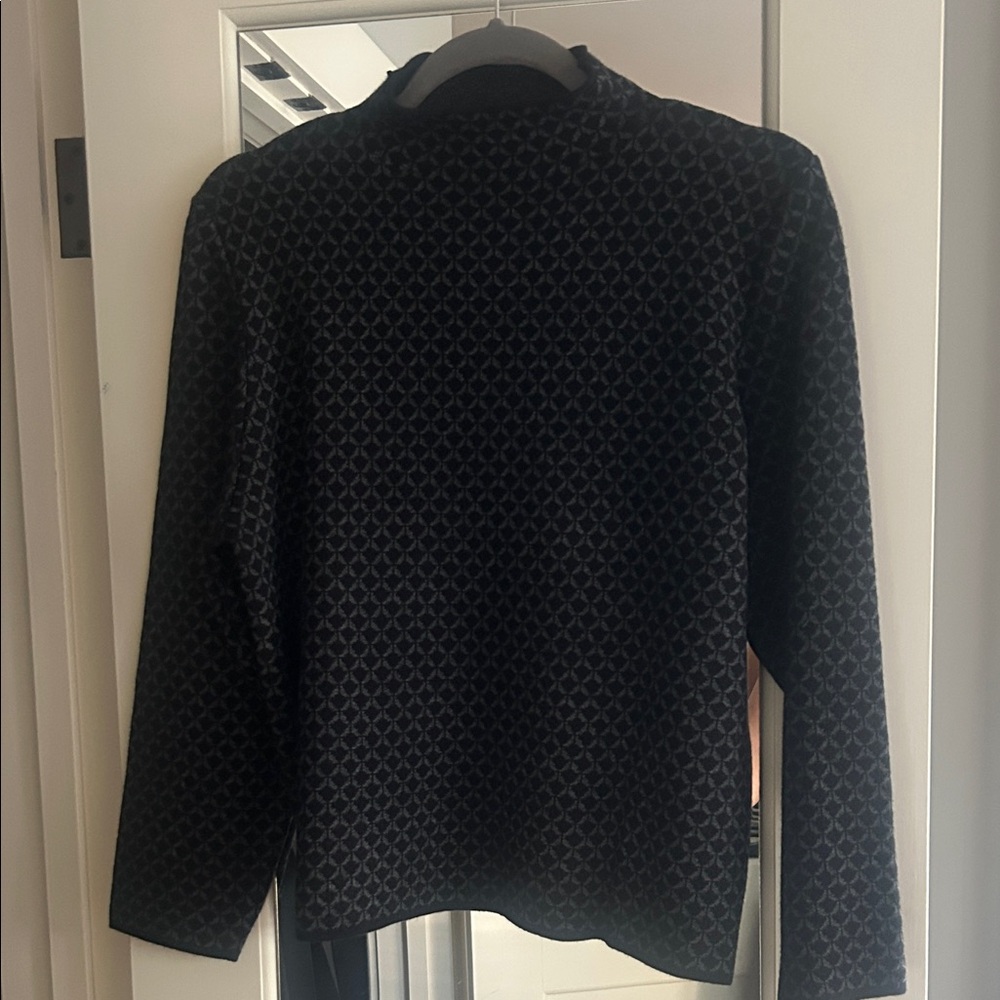 Max Studio top